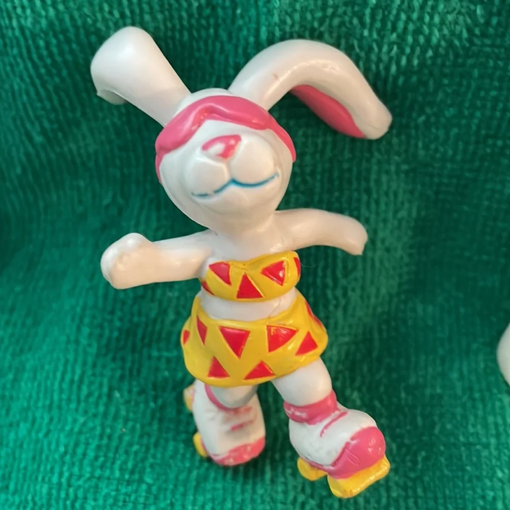 Vintage 1989 Applause Beach Bunnies toy figurine bundle (mlb)